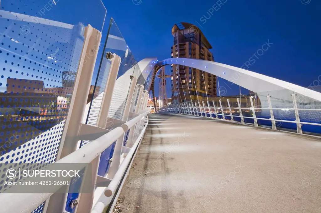 England, Greater Manchester, Salford Quays. The Millennium Bridge at Salford Quays.