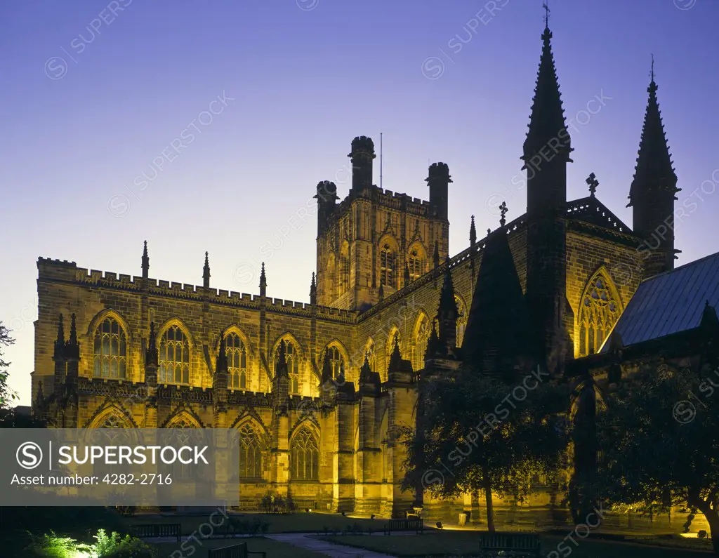 England, Cheshire, Chester. Chester Cathedral at night.