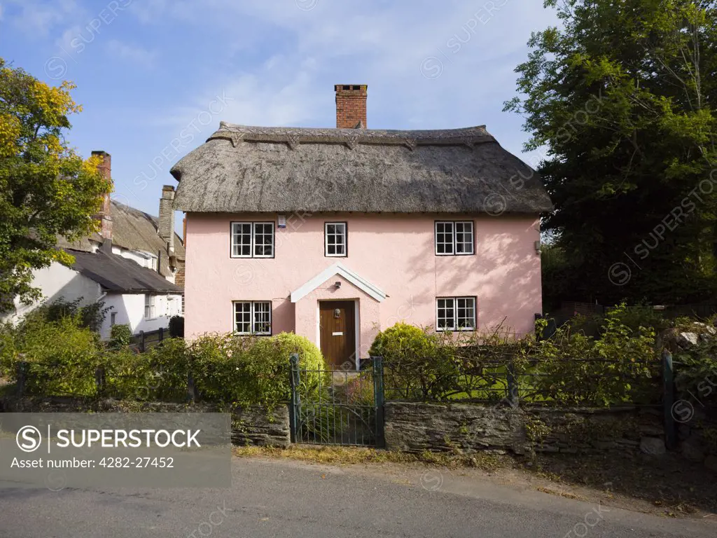 England, Somerset, Winsford. Pretty thatched cottage in Winsford.