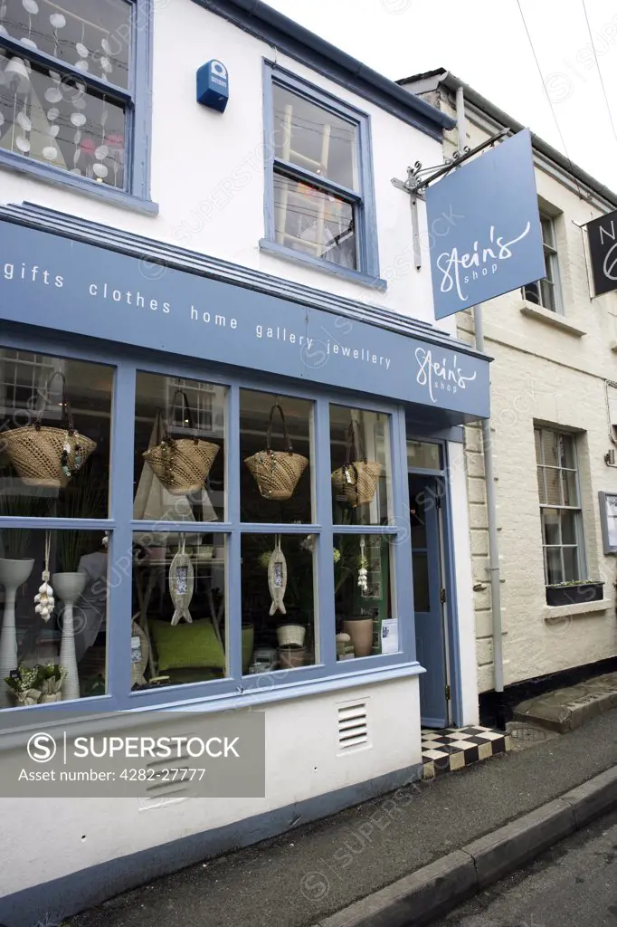England, Cornwall, Padstow. Exterior of Rick Stein's Shop in Padstow.