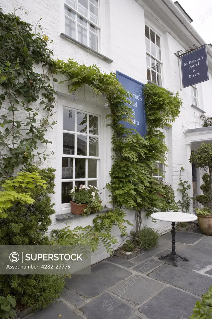England, Cornwall, Padstow. Exterior of Rick Stein's Hotel and Bistro in Padstow.
