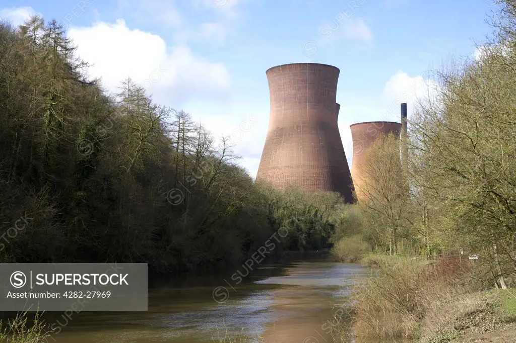 England, Shropshire, Ironbridge. The cooling towers of Ironbridge Power Station from the River Severn.