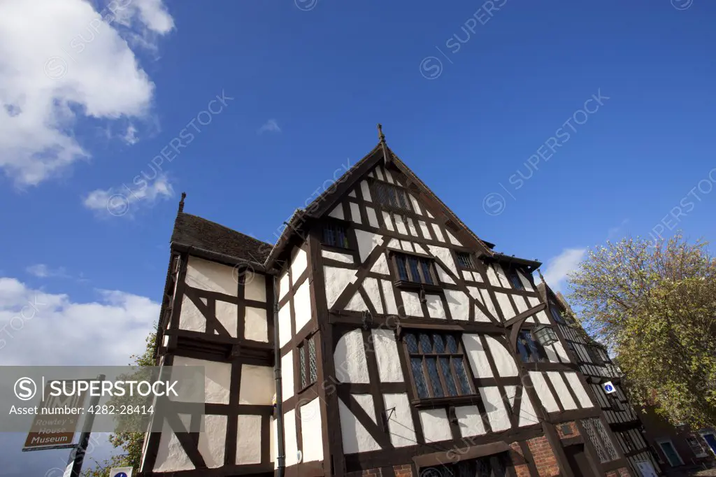 England, Shropshire, Shrewsbury. Shrewsbury Museum & Art Gallery at Rowley's House, a timber framed building that was once a merchant's warehouse dating from the 16th or 17th century.