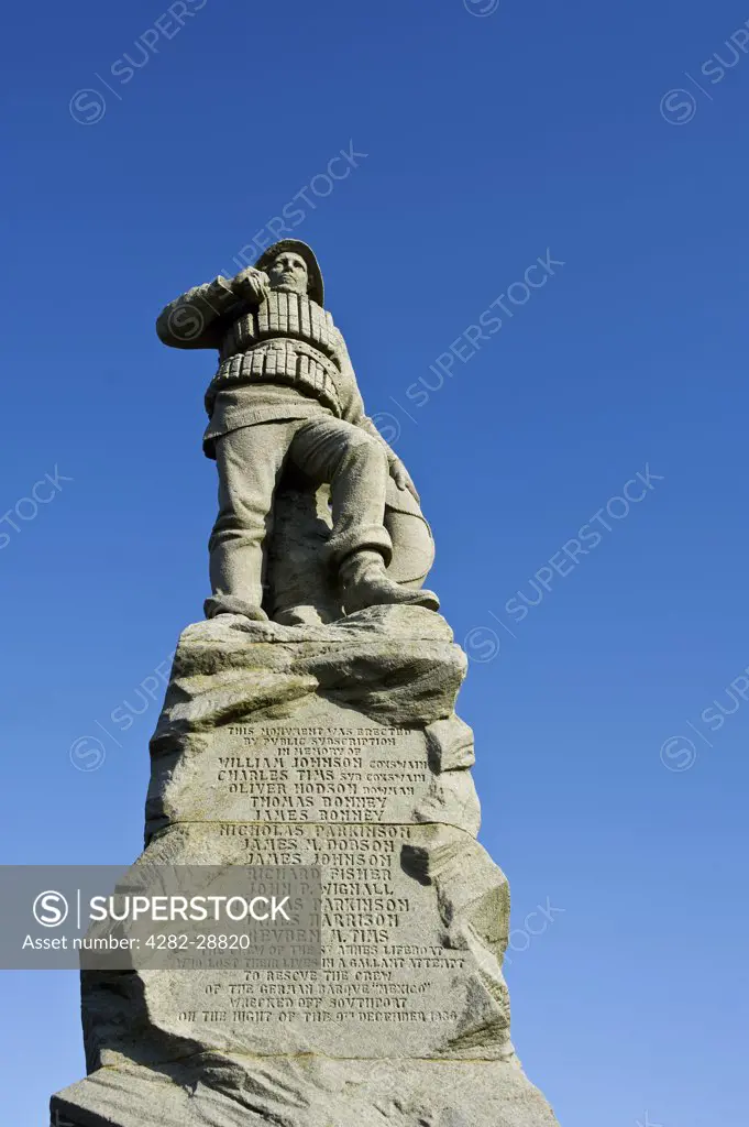 England, Lancashire, Lytham St Annes. Restored graveside memorial to 27 lifeboat men who lost their lives attempting to rescue the German barque Mexico in 1886. The 'Mexico Disaster' is the RNLI's worst ever lifeboat tragedy.