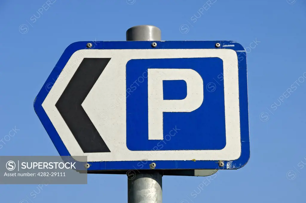 England, North Yorkshire, Ripon. Parking sign displaying