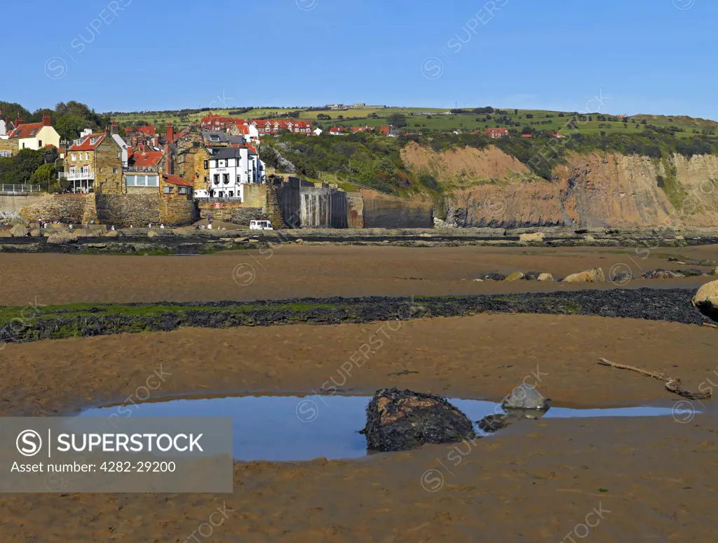 England, North Yorkshire, Robin Hoods Bay. The beach and fishing village of Robin Hoods Bay, the busiest smuggling community on the Yorkshire coast during the 18th century.