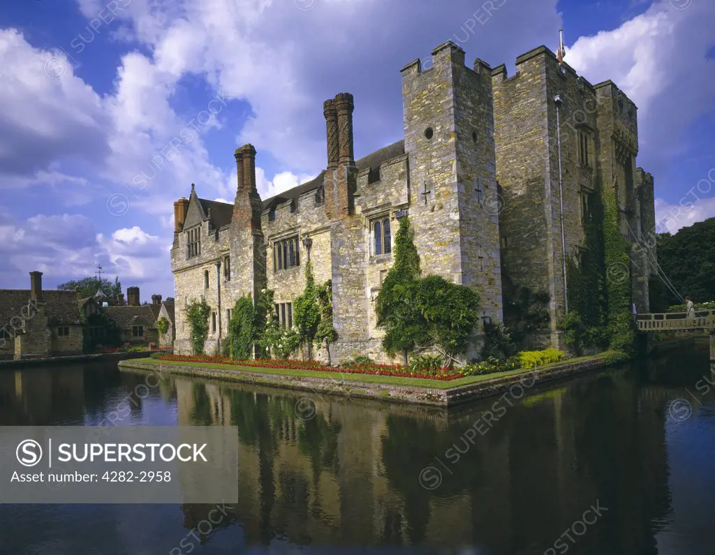 England, Kent, Hever. A view across the water to Hever Castle.