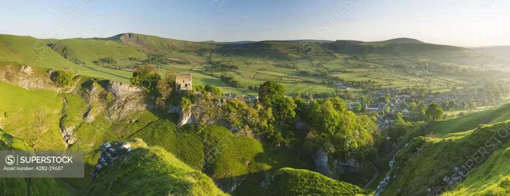 England, Derbyshire, Castleton. The ruins of Peveril Castle, built in the 12th century by Henry ll, in the Peak District National Park.