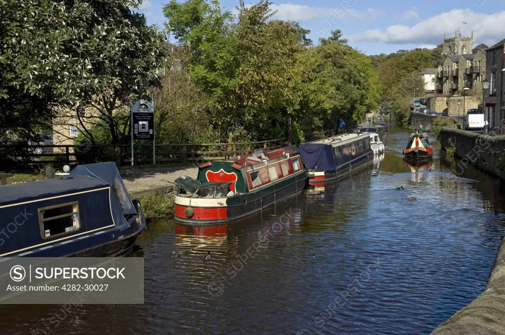 England, North Yorkshire, Skipton. Narrow boats moored on the Leeds and Liverpool Canal at Skipton.
