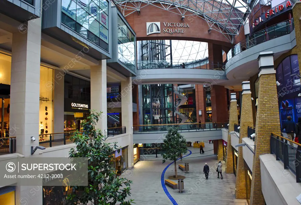 Northern Ireland, County Antrim, Belfast. Shops in the covered multi-level Victoria Square Shopping Centre, the biggest property development ever undertaken in Northern Ireland.