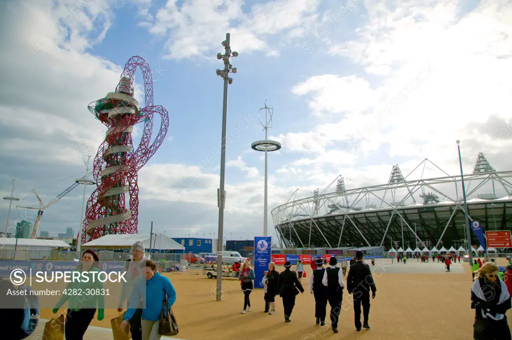 England, London, Stratford . A view toward the Anish Kapoor sculpture outside the main Olympic stadium.