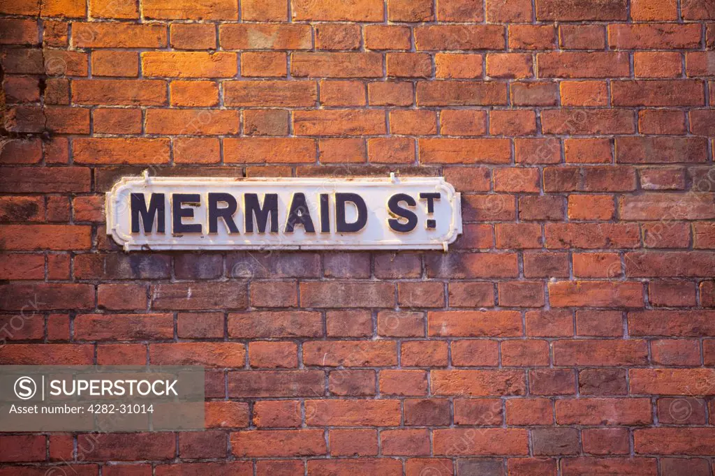 England, East Sussex, Rye. A traditional English town road sign on a victorian brick wall.