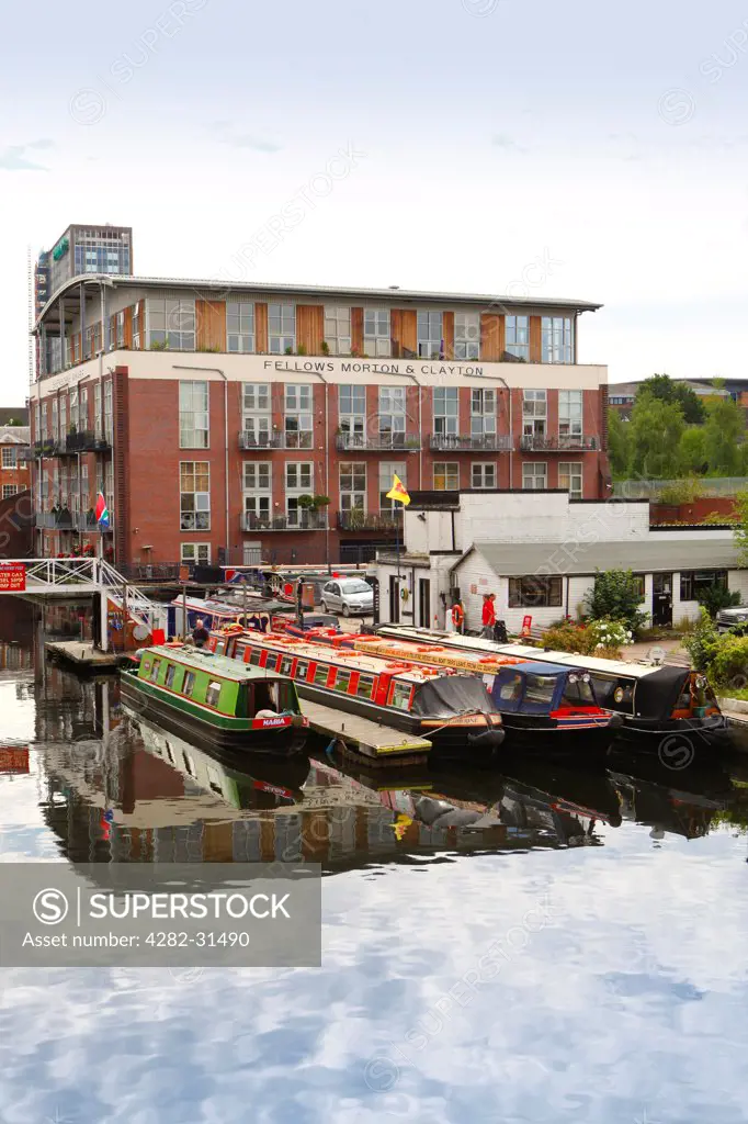 England, West Midlands, Birmingham. Sherborne Wharf apartments and canals in Birmingham.