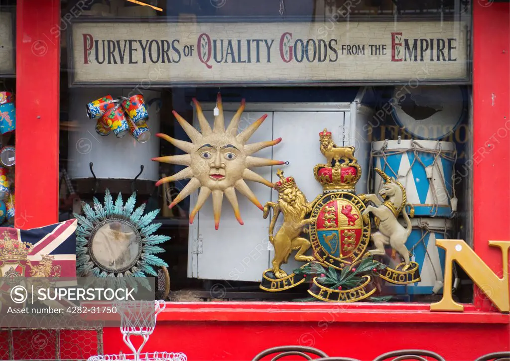 England, London, Portobello Road. A shop selling nostalgic empire souvenirs on Portobello Road market.