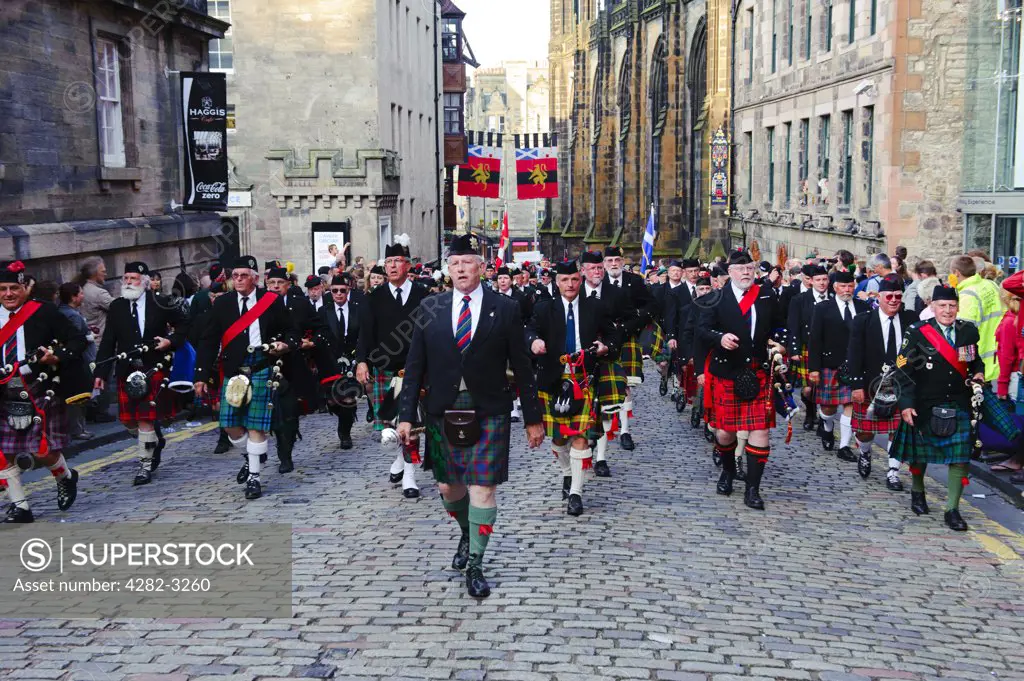 Scotland, City of Edinburgh, Edinburgh. Clan Parade in the Royal Mile to celebrate The Gathering 2009.