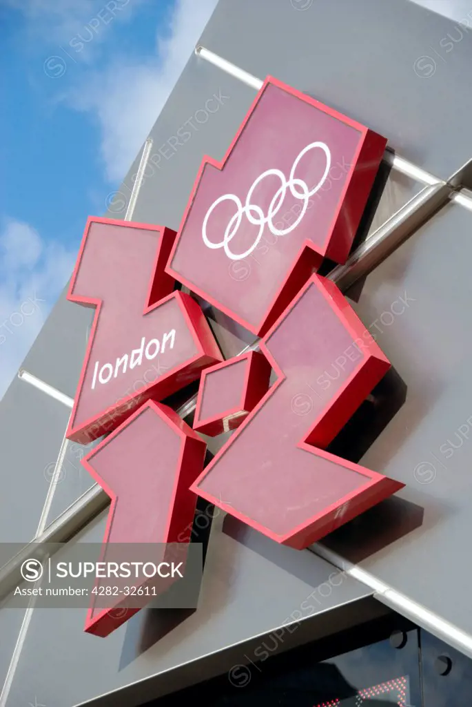 England, London, Trafalgar Square. London 2012 Olympic logo.