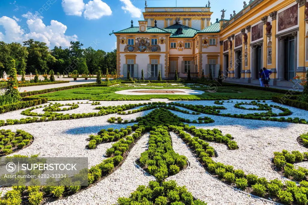 Poland, Mazovia Province, Warsaw. The formal gardens of the 17th century Wilanow Royal Palace in Warsaw.
