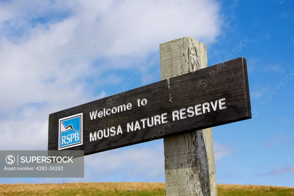 Scotland, Shetland Islands, Mousa. RSPB noticeboard on the island of Mousa.