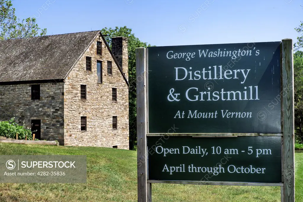USA, Virginia, Mt Vernon. The George Washington Gristmill and Distillery at Mt Vernon.