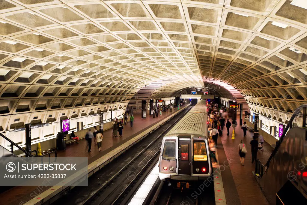 USA, District of Columbia, Washington DC. Commuters waits for the metro in Washington DC.