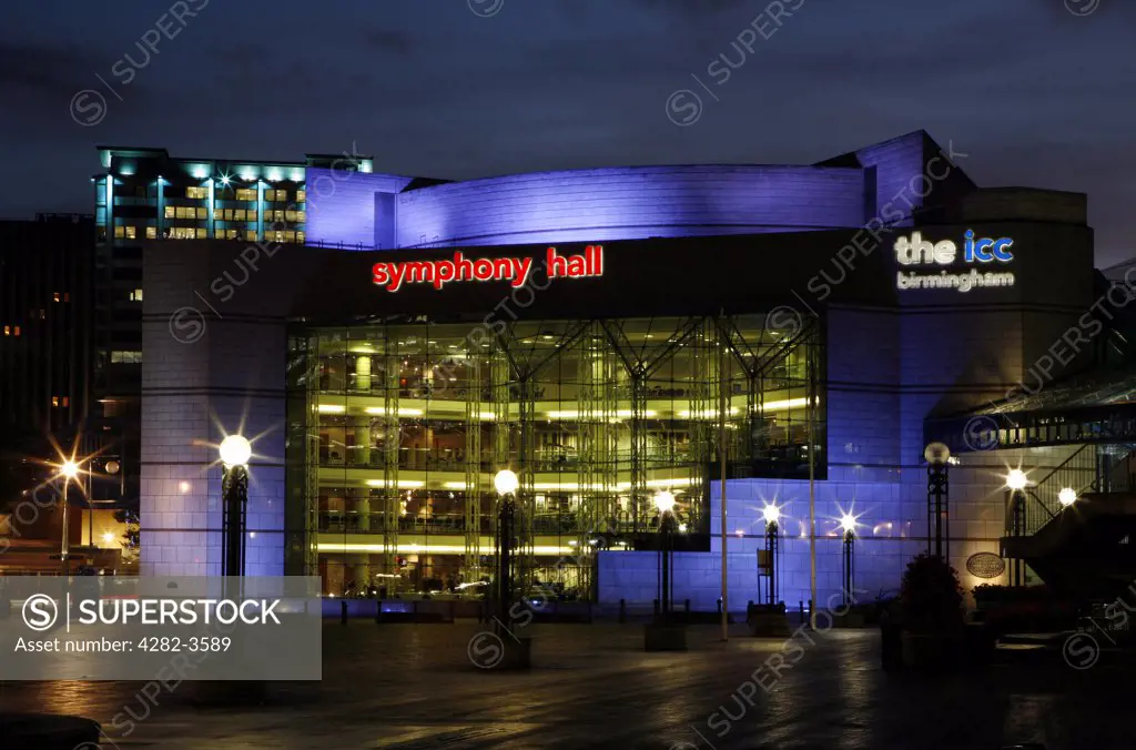 England, West Midlands, Birmingham. Symphony Hall and International Convention Centre in Centenary Square. Acclaimed as the finest concert hall in Europe, Symphony Hall is the nearest thing to acoustic perfection you can get.