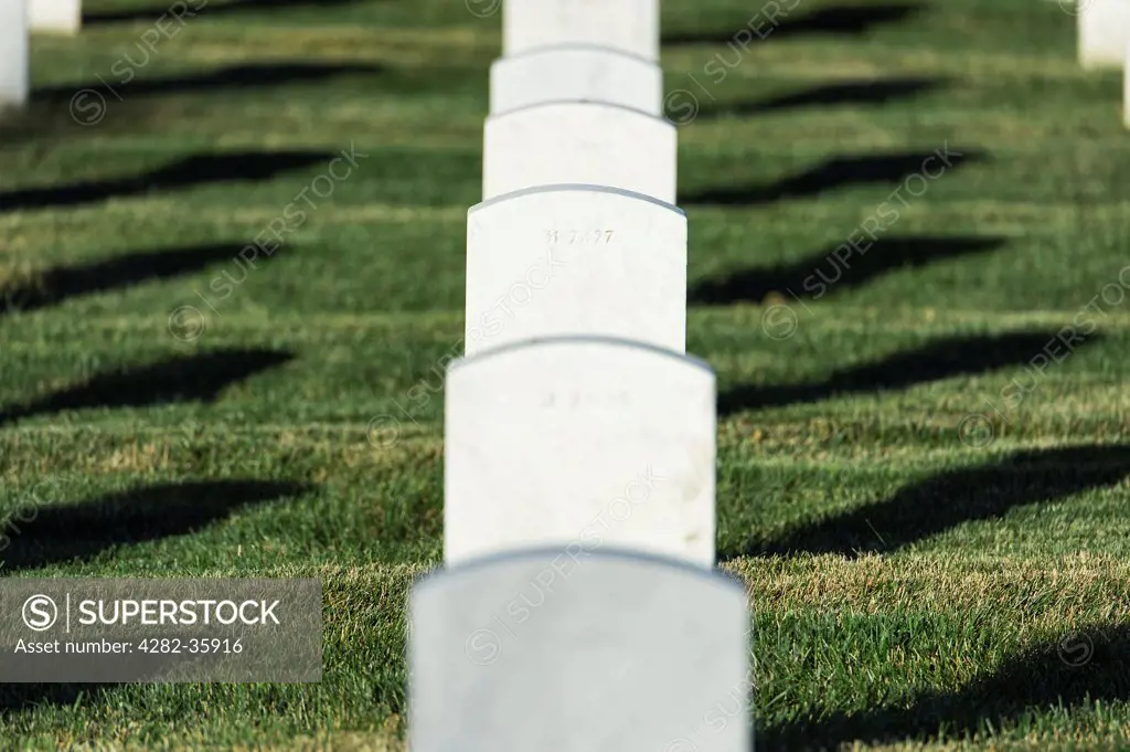 USA, Virginia, Arlington. Grave markers of veteran soldiers in Arlington Cemetery.