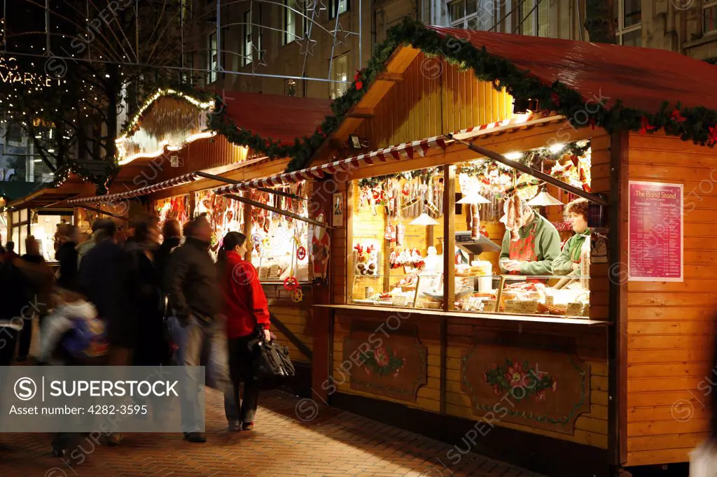England, West Midlands, Birmingham. German Christmas Market in Birmingham.