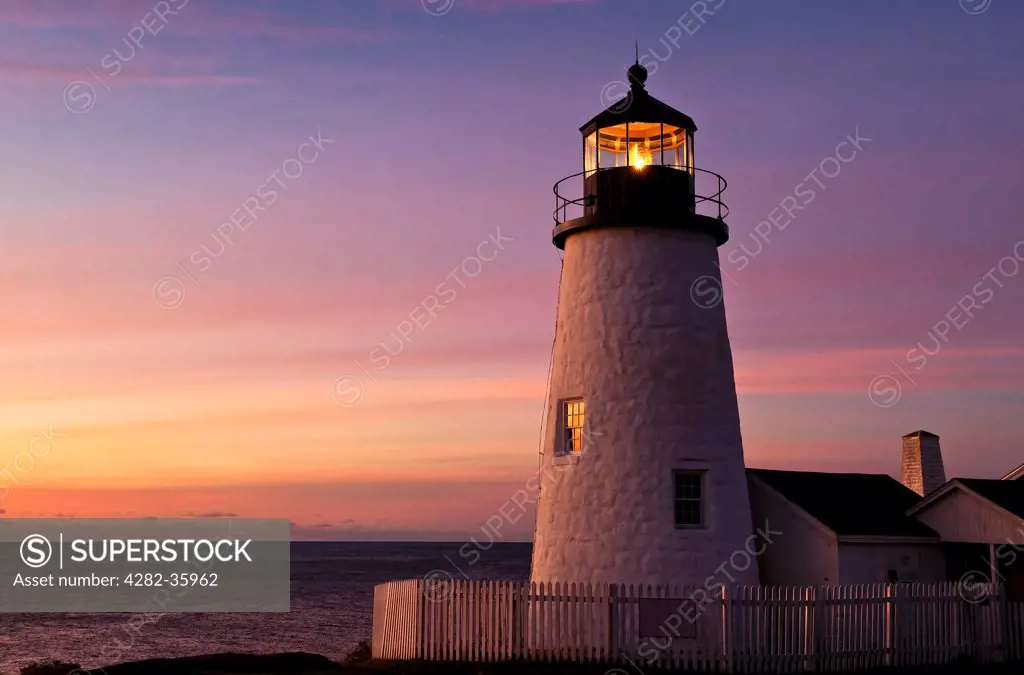 USA, Maine, Pemmaquid. Pemaquid Point Light Station in Muscongus Bay at dawn.