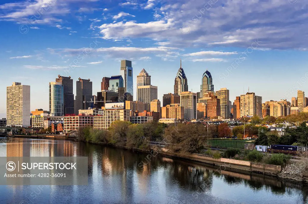 USA, Pennsylvania, Philadelphia. City skyline in Philadelphia.