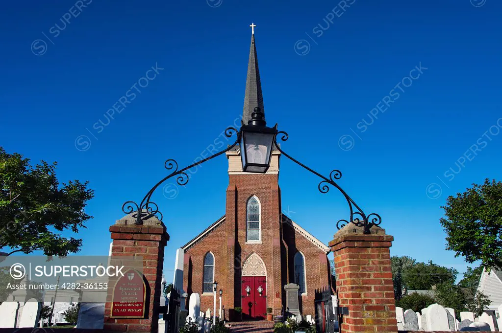 USA, Delaware, Lewes. The historic St Peters Episcopal church in Lewes.