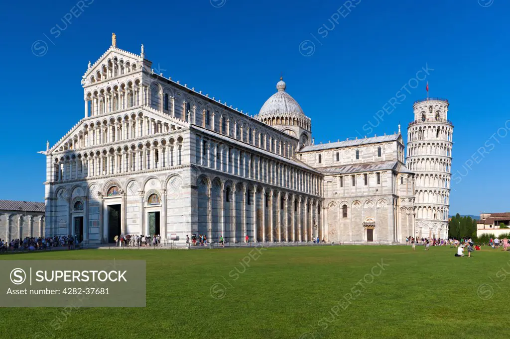 Italy, Toscana, Pisa. Cathedral and Leaning Tower of Pisa at Piazza dei Miracoli in Pisa.
