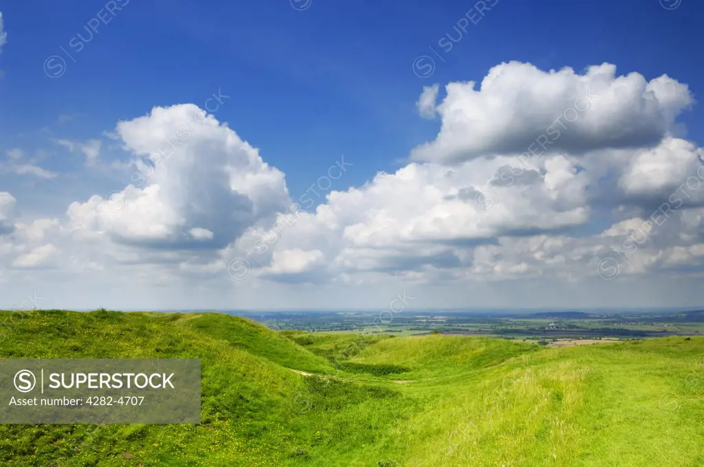 England, Oxfordshire, Uffington. The remains of the hill fort of Uffington Castle on Whitehorse Hill.