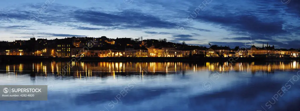 England, Devon, Bideford. The town of Bideford at dusk on the River Torridge estuary.