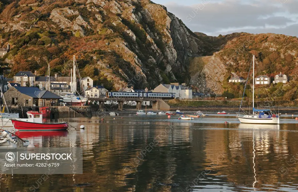 Wales, Gwynedd, Barmouth. Barmouth harbour, considered to be amongst the most picturesque in Wales.