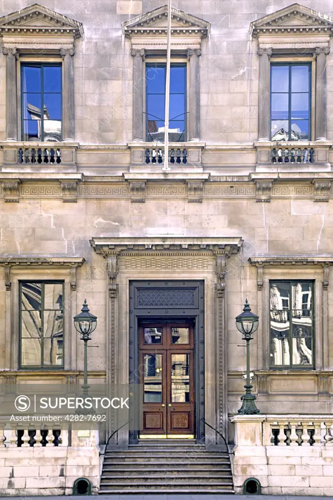 England, London, Westminster. The entrance to the Reform Club on Pall Mall in London.