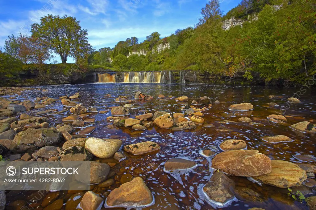 England, North Yorkshire, Keld. Autumnal view of Wain Wath Force, a waterfall on the River Swale in the Yorkshire Dales National Park.