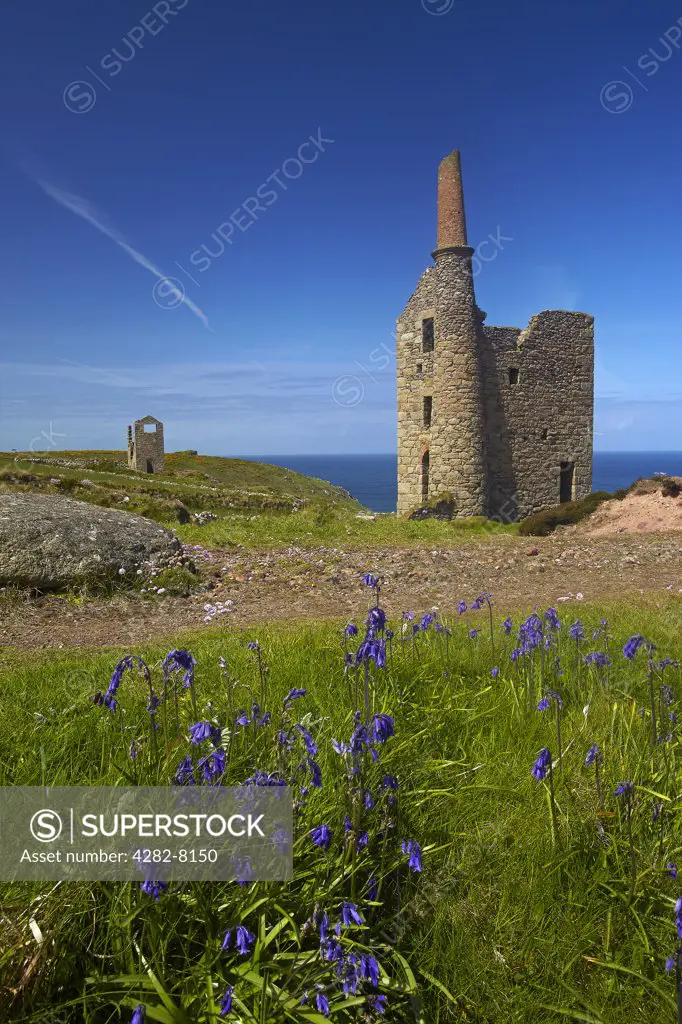 England, Cornwall, Botallack. Remains of a Botallack tin mine building in the St Just Mining District on the Cornish coast.