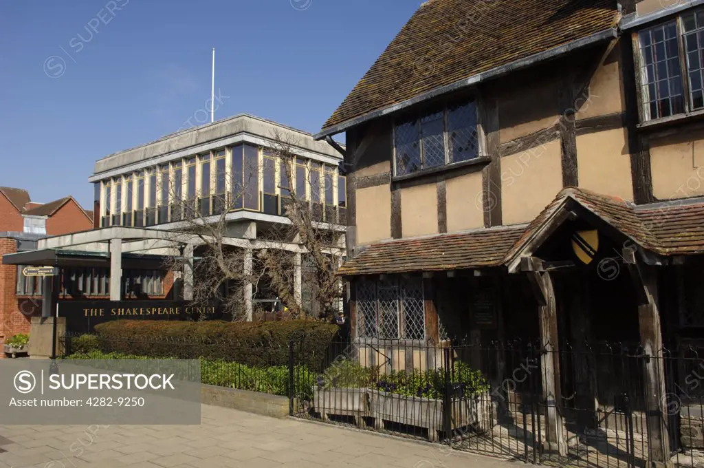 England, Warwickshire, Stratford upon Avon. Exterior view of William Shakespeare's birthplace in Stratford upon Avon.