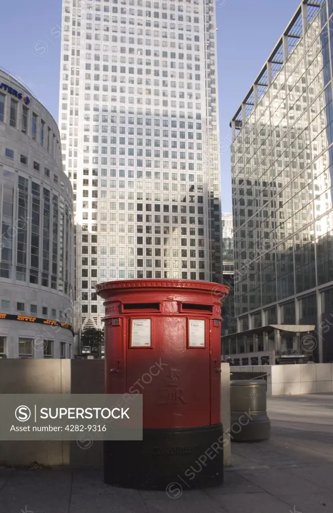 England, London, Canary Wharf. Post box near Canda square.