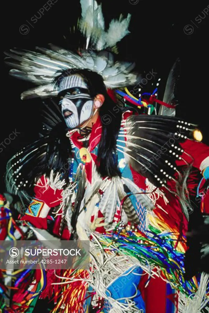 Mens Fancy Dancer, Standoff Powwow, Alberta
