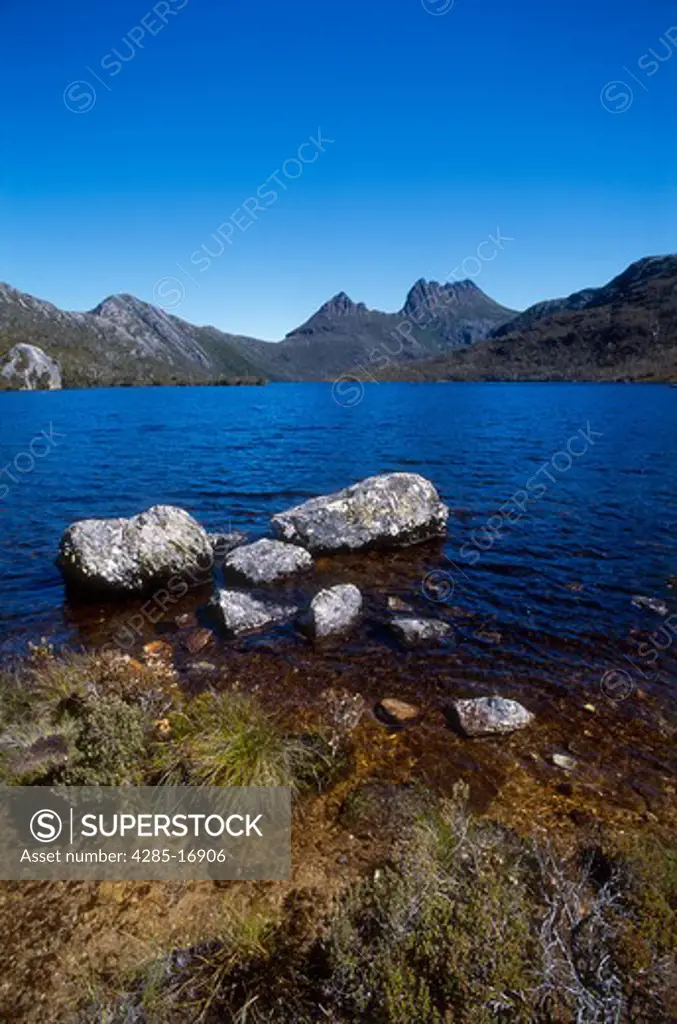Cradle Mountain and Dove Lake, Cradle Mountain National Park, Tasmania, Australia