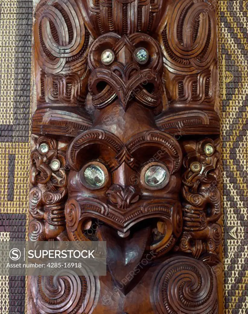 Traditional Maori Carving at Bay of Islands, North Island, New Zealand