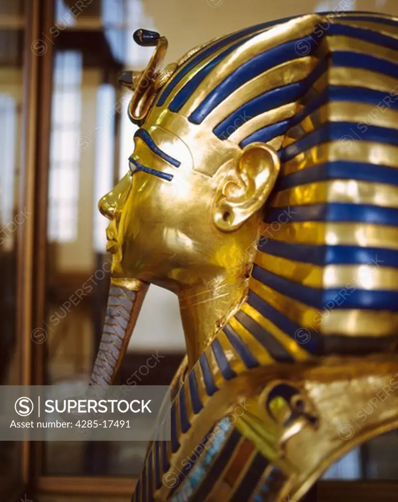 Tutankhamun Death Mask in the Cairo Museum, Cairo, Egypt