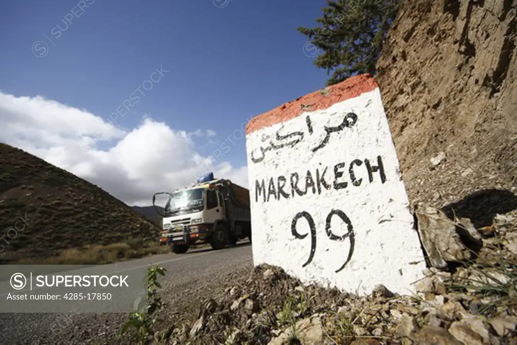 Africa, North Africa, Morocco, Atlas Region, Marrakech, Road Sign, 99 km