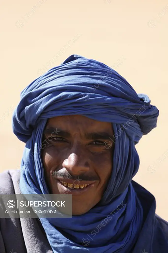 Africa, North Africa, Morocco, Merzouga, Erg Chebbi, Portrait, Berber Tribesman in Traditional Costume