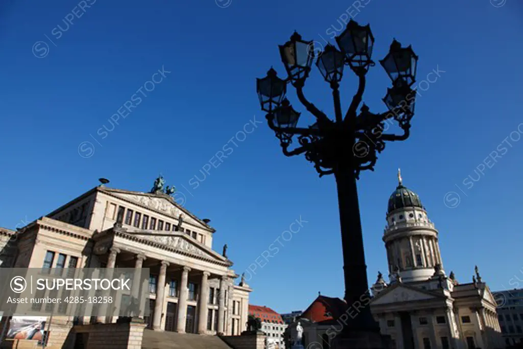 Germany, Berlin, Gendarmenmarkt, Schauspielhaus, Konzerthaus, Concert Hall, Franzosischer Dom, Franzoesischer, French Cathedral