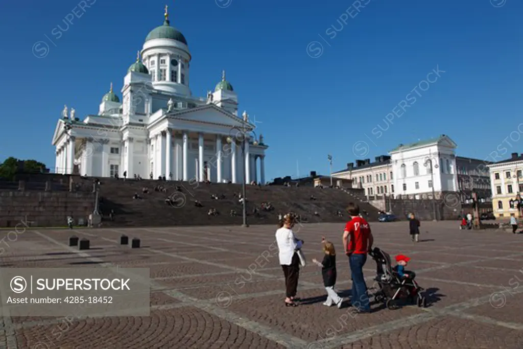 Finland, Helsinki, Helsingfors, Senate Square, Tuomiokirkko Lutheran Cathedral
