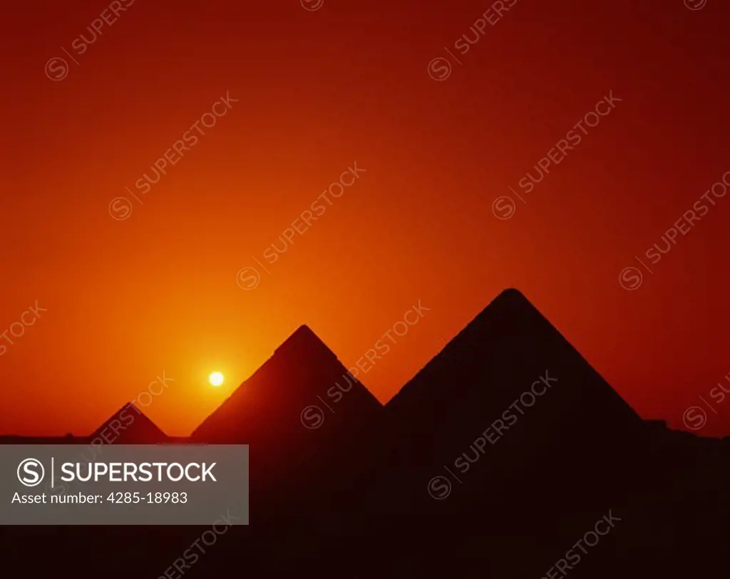 Egypt, Cairo, Giza, The Great Pyramids, Sunset