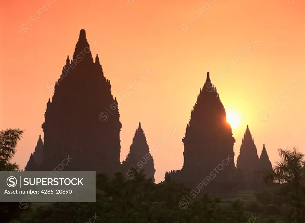 Java, Prambanan at Sunrise