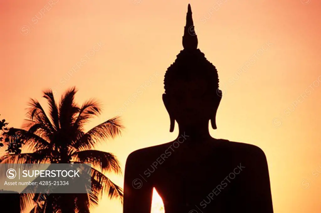 Sukhothai, Wat Mahathat, Sunset